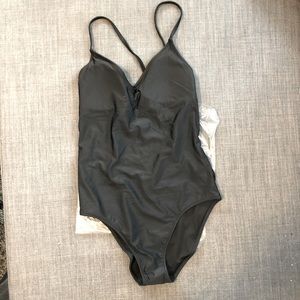 Aerie strappy back one piece swimsuit - M